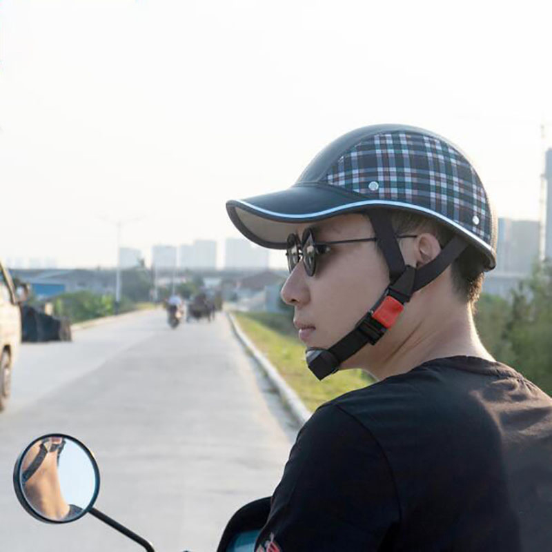 Motorcycle Helmet Summer Half Helmet Electric Car Leather Hat Men's and Women's Personality Baseball Leather Helmet - Image 5